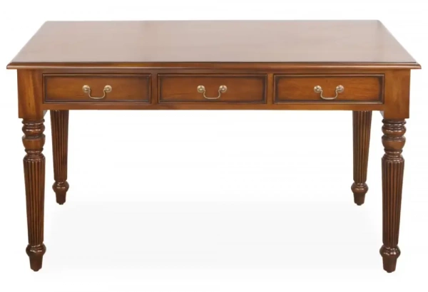 Письменный стол  